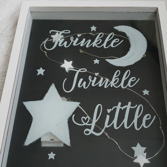 Twinkle Twinkle Little Star Light up Wall Art - Picture 3 of 7